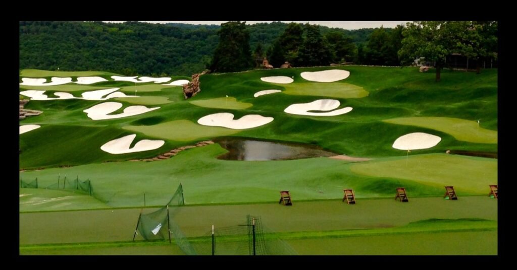 Golf at Top of the Rock